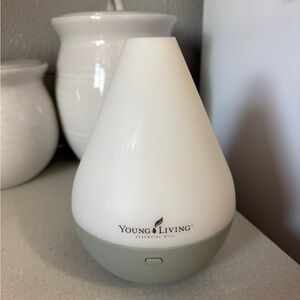 Young living essential oil diffuser